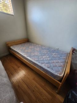 Twin size bed and mattress