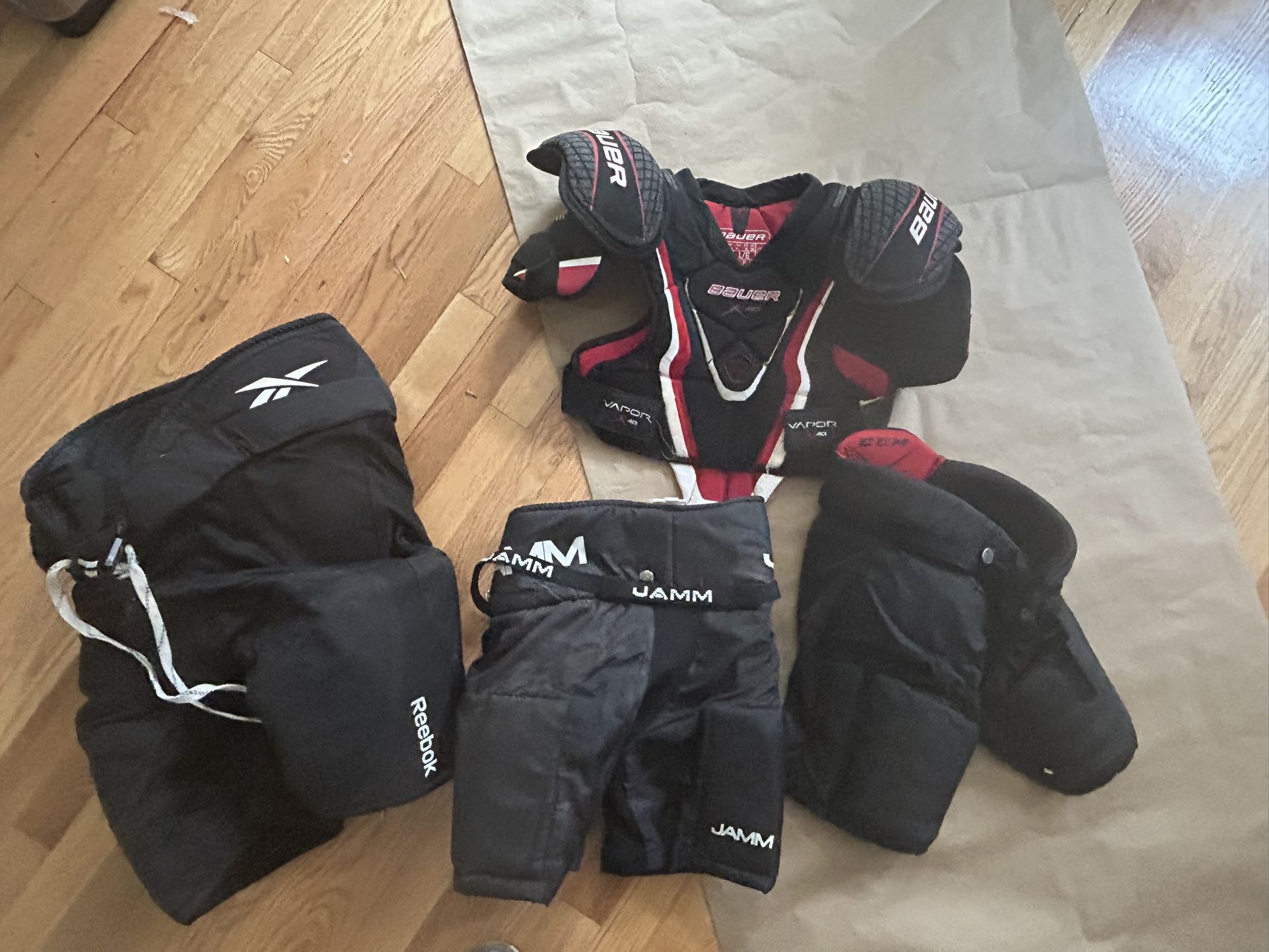 HOCKEY GEAR