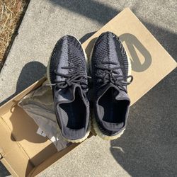 CARBON YEEZY 350 V2‼️‼️‼️