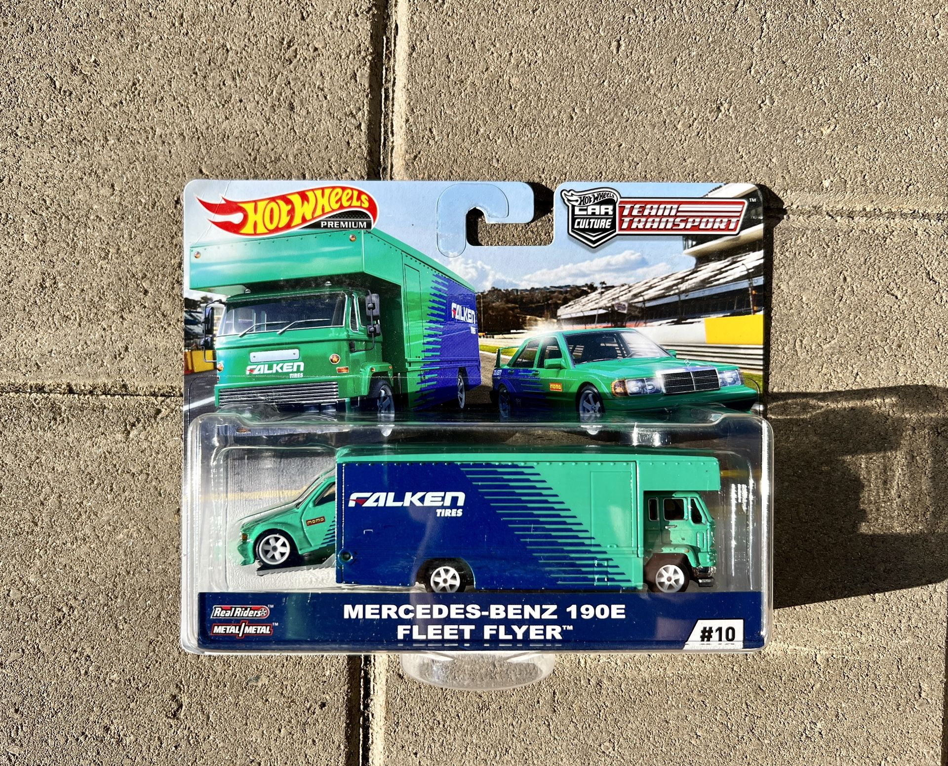 Hot wheels team transport falken 2025