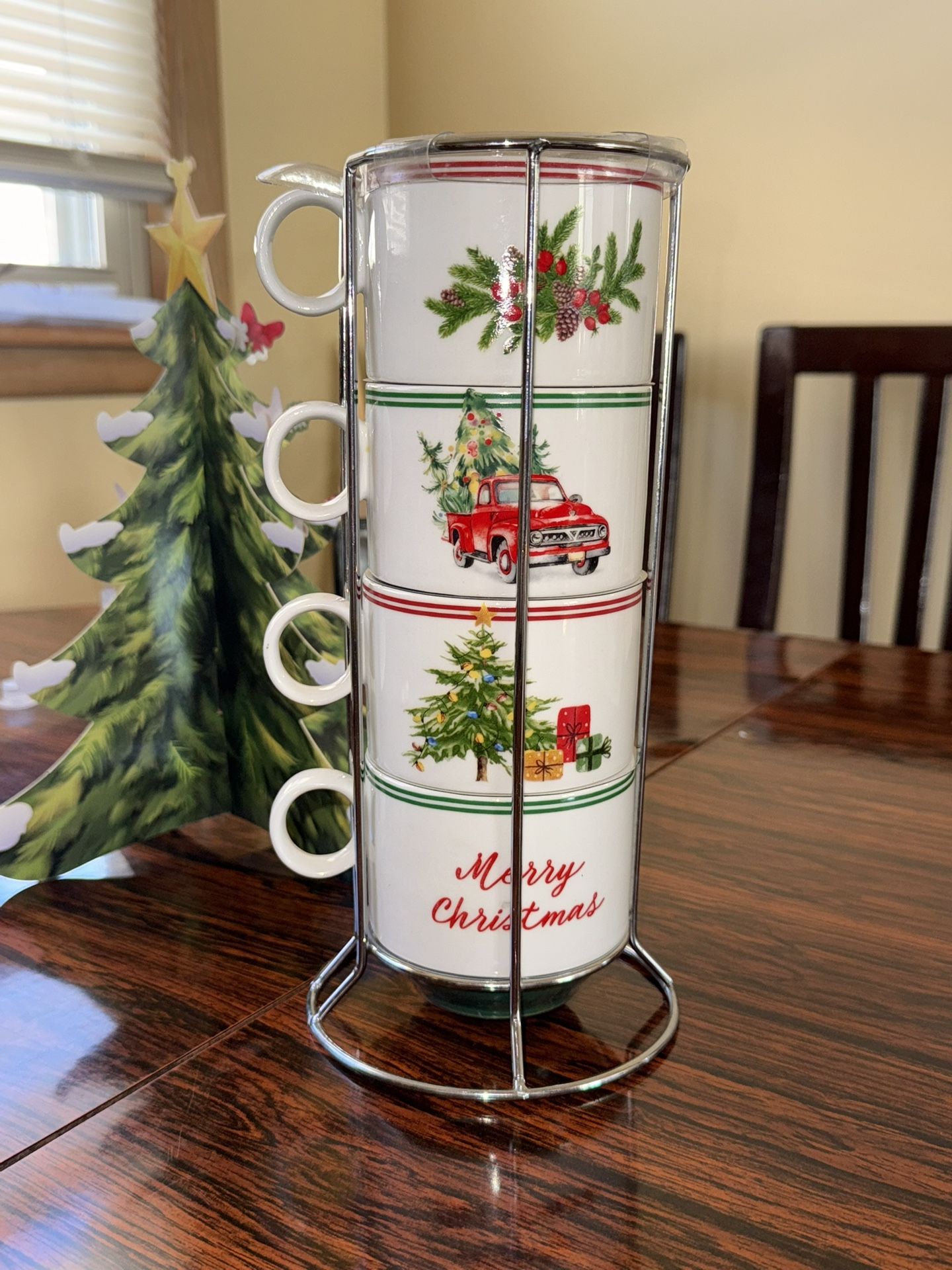 Four Christmas cups for tea