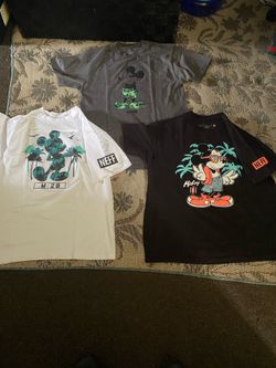 Disney Collection by Neff Mickey Mouse Tee Size medium adults