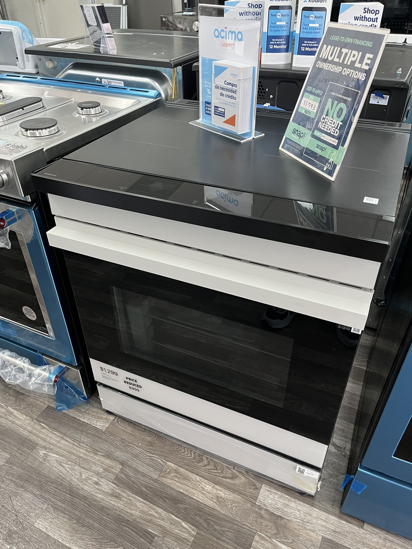 $999 Bespoke 30” Smart Slide In Induction Range, One Year Warranty, Open Box