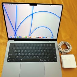 Macbook Pro 14.2 Inch ( 512GB SSD / 16GB Unified Memory )