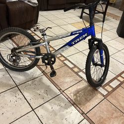 Treck Bike Size 20