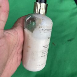 RUSSELL & WINDSOR Body Lotion Gift Set Cherry Blossom 285 ml Bootle 3/4  Full