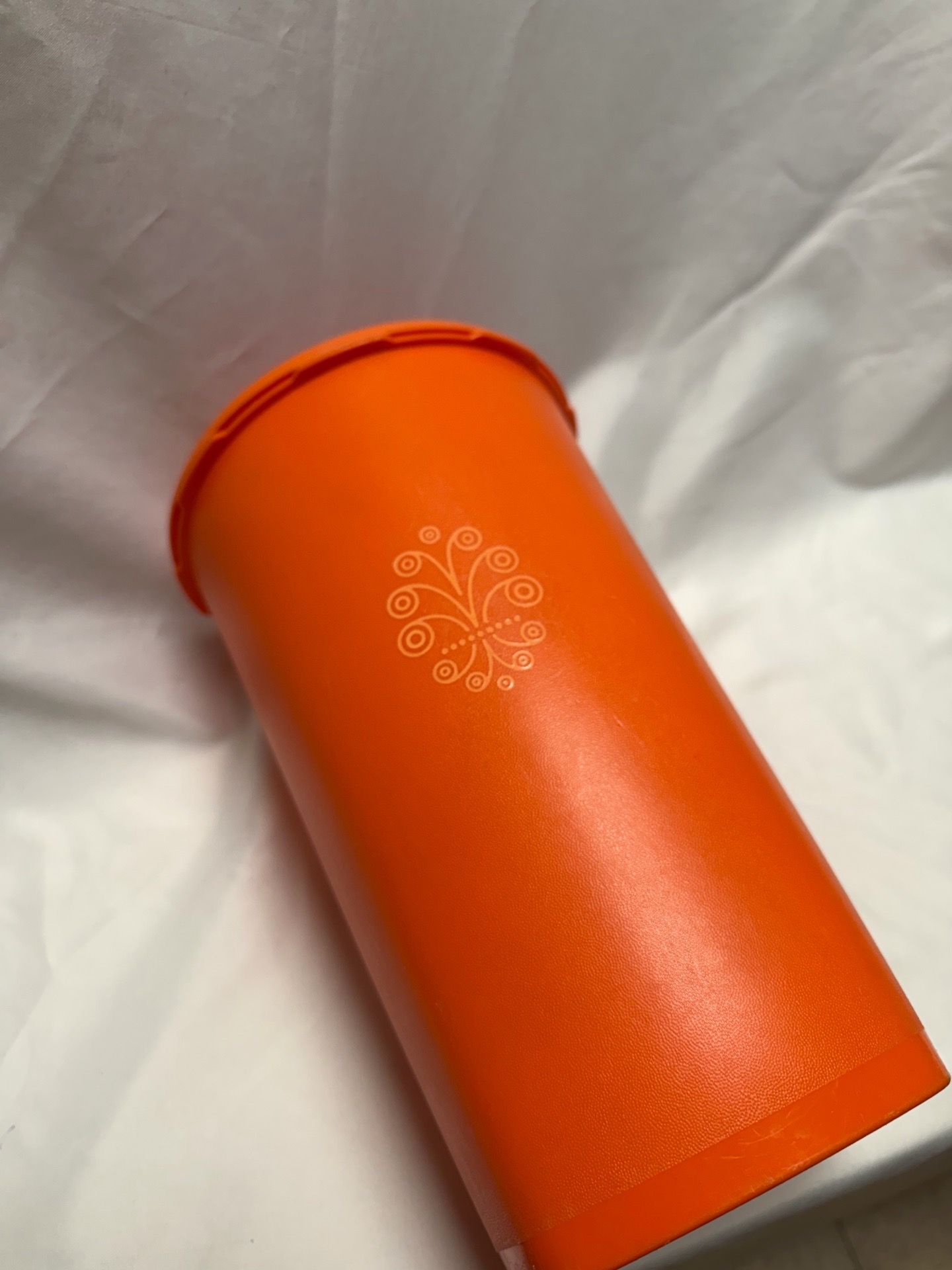 Vtg 1970s Tupperware Orange Canister – Tall 10.5′′