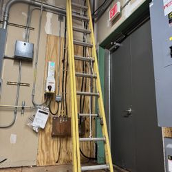 24 Foot Extension Ladder