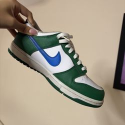 GREEN & BLUE NIKE DUNKS