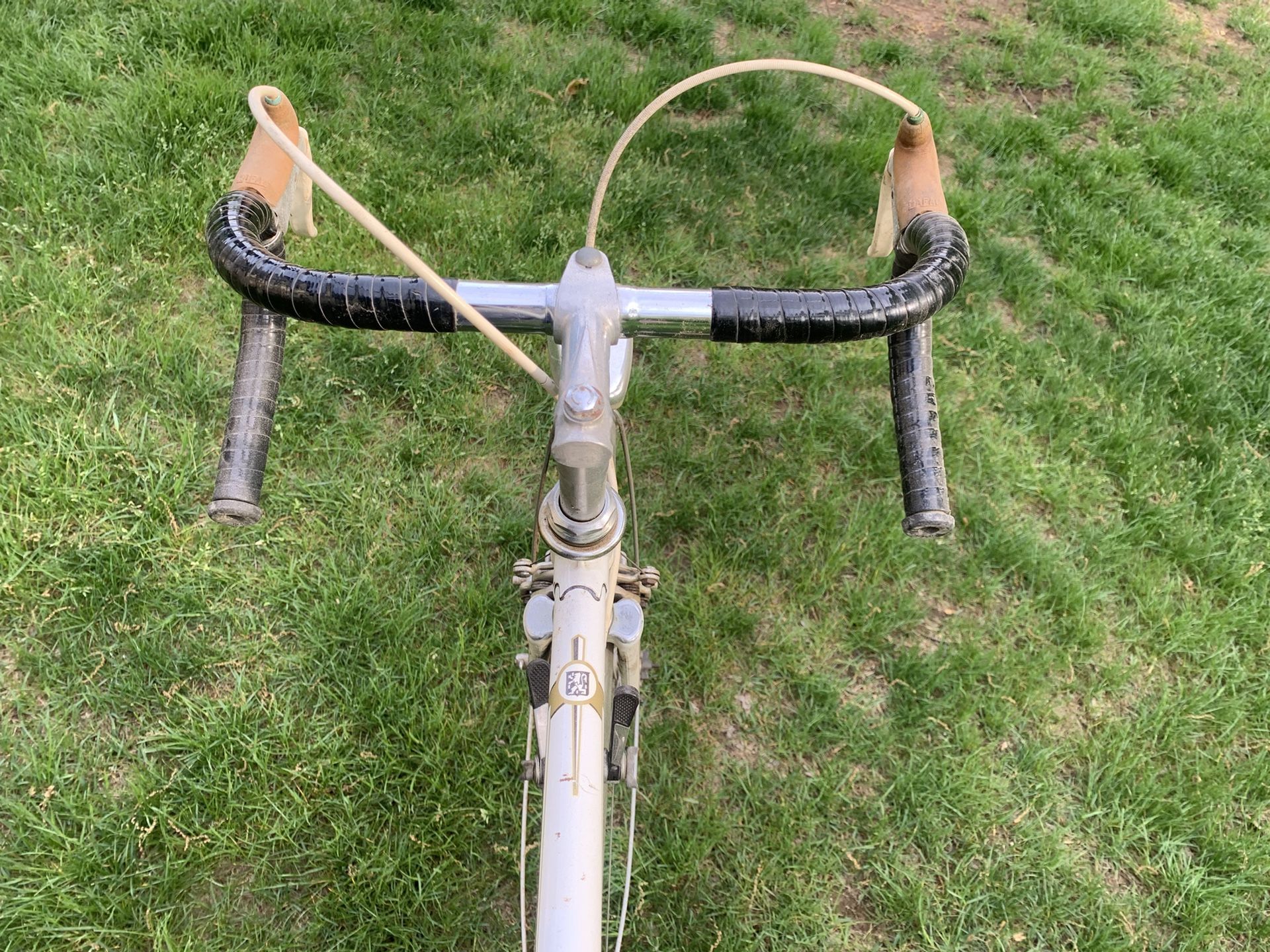 Vintage Peugeot Road Bike 10-speed