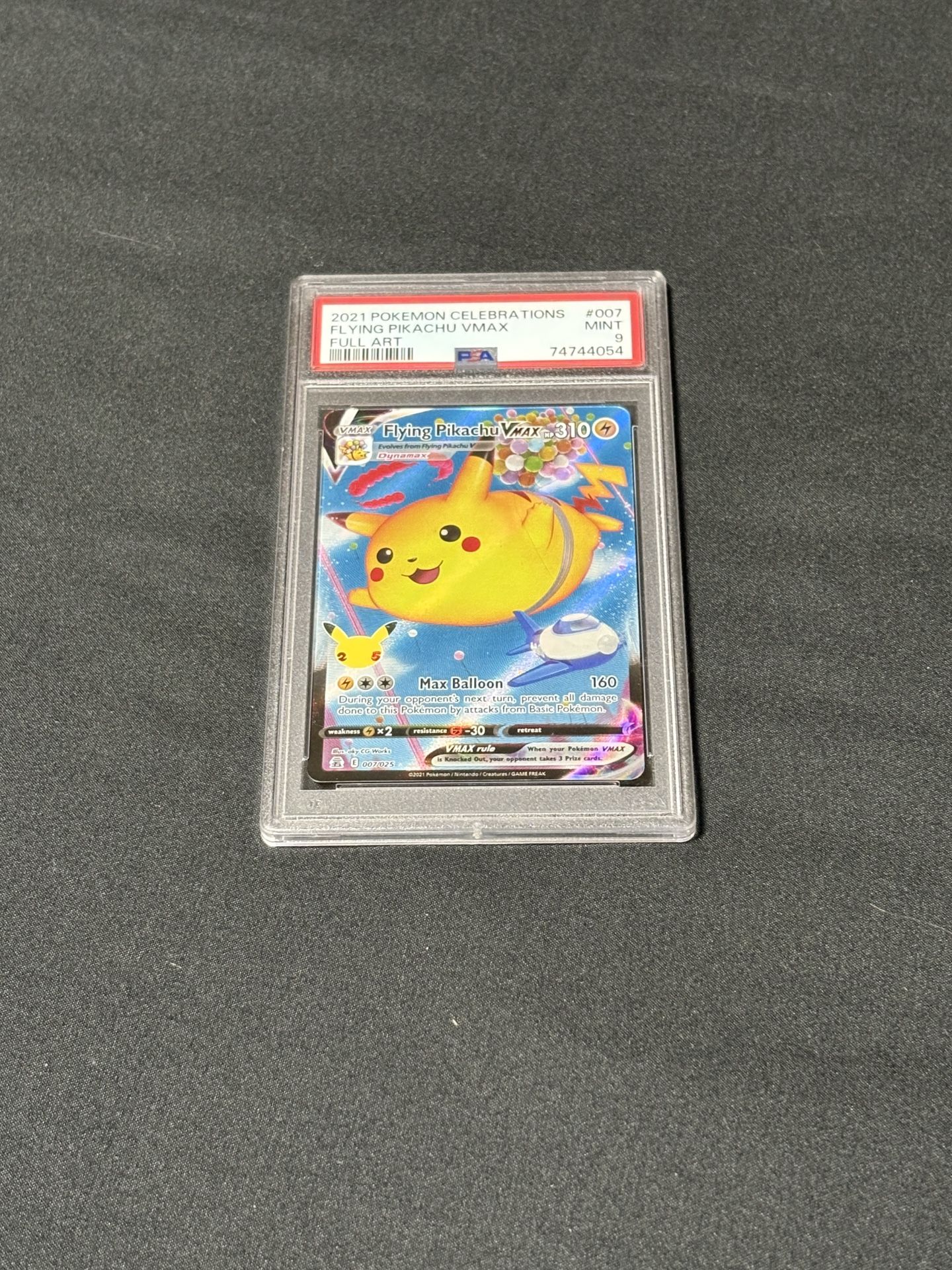 🔥Flying Pikachu Vmax PSA 9🔥 OBO
