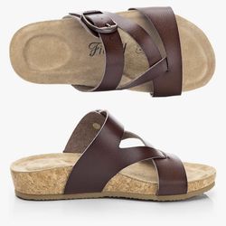 Women’s Wedge Sandal