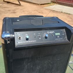 ION block Rocker Bluetooth 