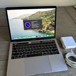 2018 Apple Macbook Pro 13" A1989 2.7ghz i7 16GB Ram 256GB Ssd Mac Laptop Computer
