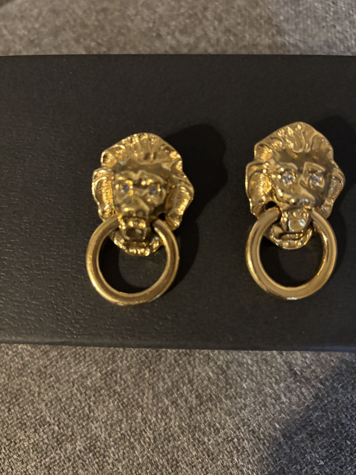 Avon Vintage Lion Gold Plated Stud Earrings
