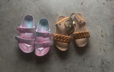 Cat And Jack Sandles