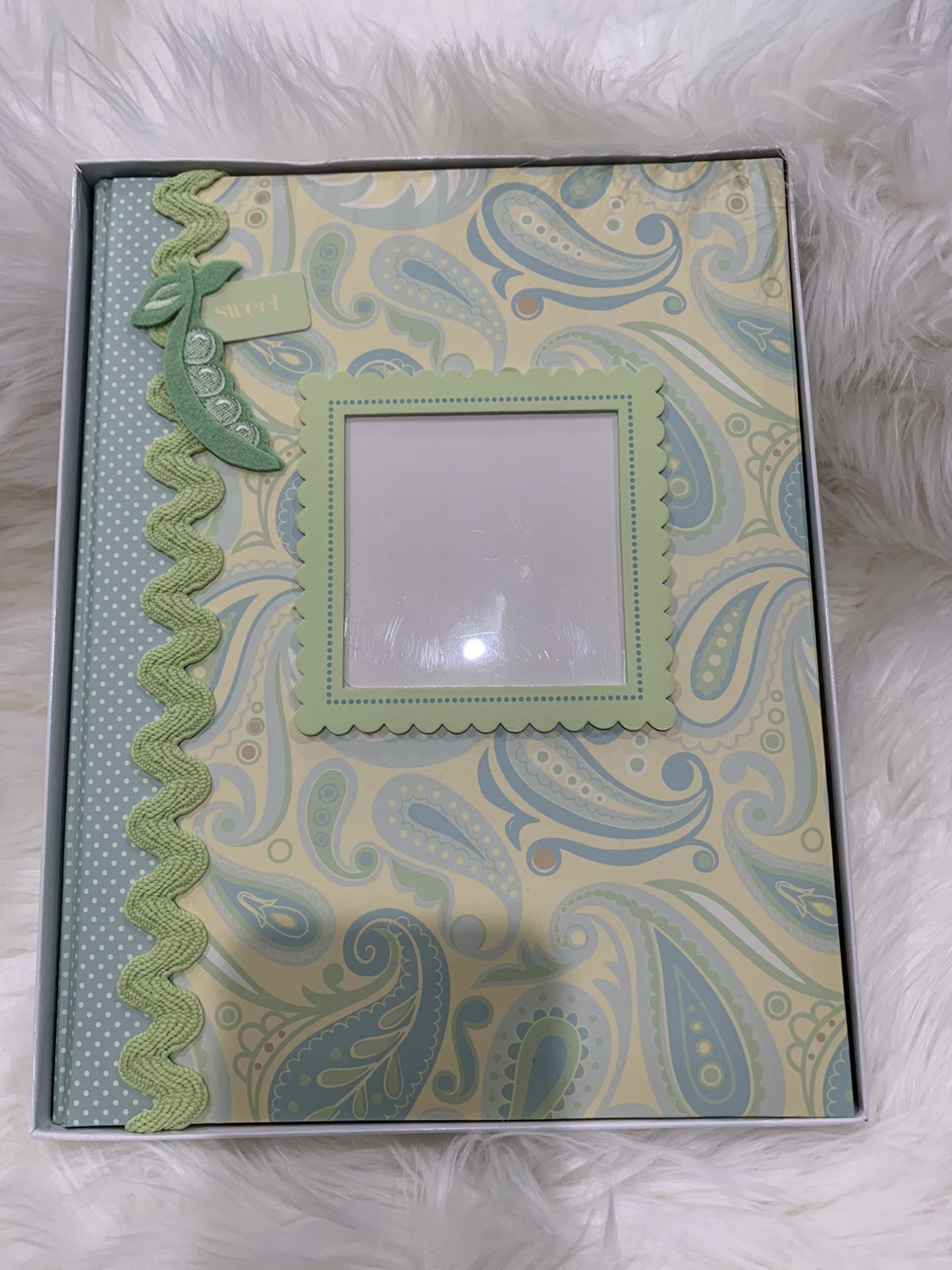 Anna Griffin - Sweet Pea Baby Memory Book
