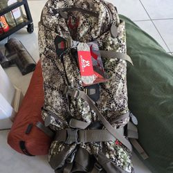 Badlands 2200 APPROACH backpack