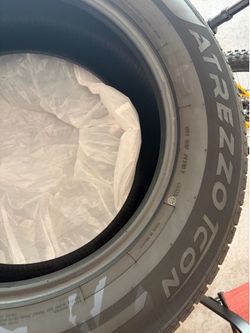 Set of 4 Atrezzo All-Season Tires Size: 265/60R18
