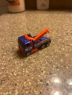1981 Hot Wheels Mattel 24 Hr Towing Tow Truck 86 Malaysia