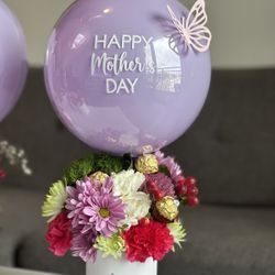 Mixed Blooms Floral Arrangements 