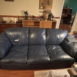 Sofa & Love Seat 