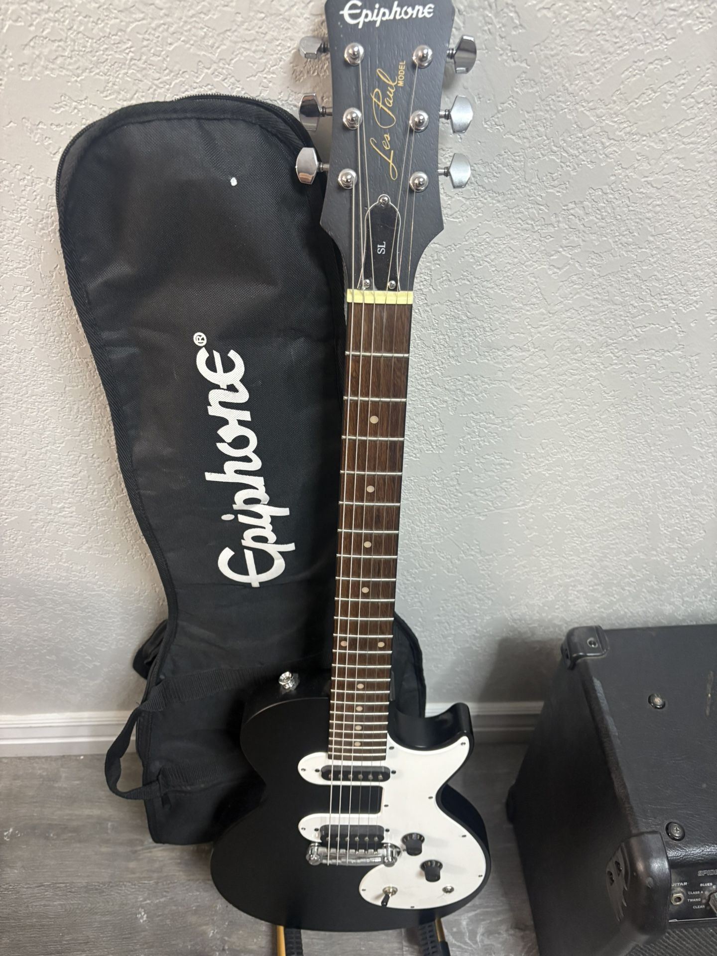 Electric Guitar