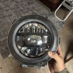 2024 Jeep Oem Headlight 