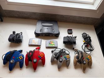Nintendo 64 Console Bundle with 4 Controllers, 2 games & lots more!!!