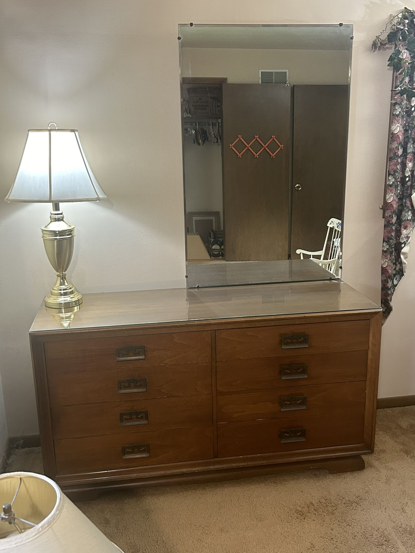 Mid century Dresser