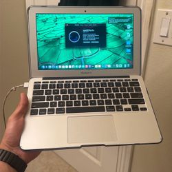 MacBook Air 11 Inch early 2014