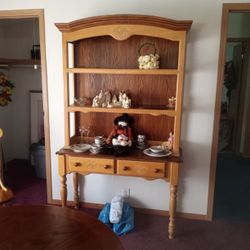 Hutch 44x78