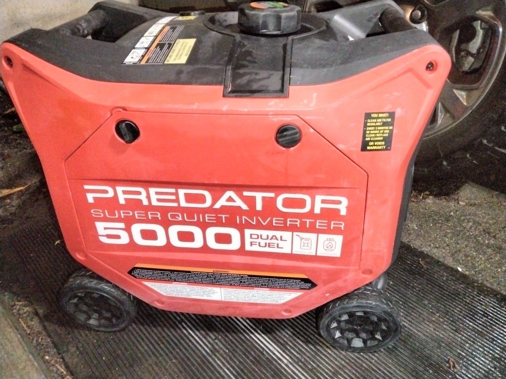 Predator Super Quiet 5000 Watt Generator