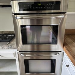 Double electric wall oven , Frigidaire
