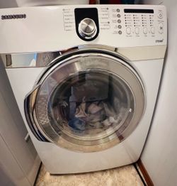 Samsung front-load electric dryer