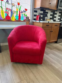 Red swivel chair