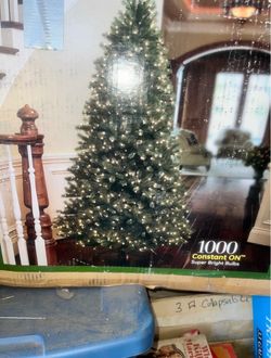 7.5 ft Pre-lit ARTIFICIAL Christmas Tree