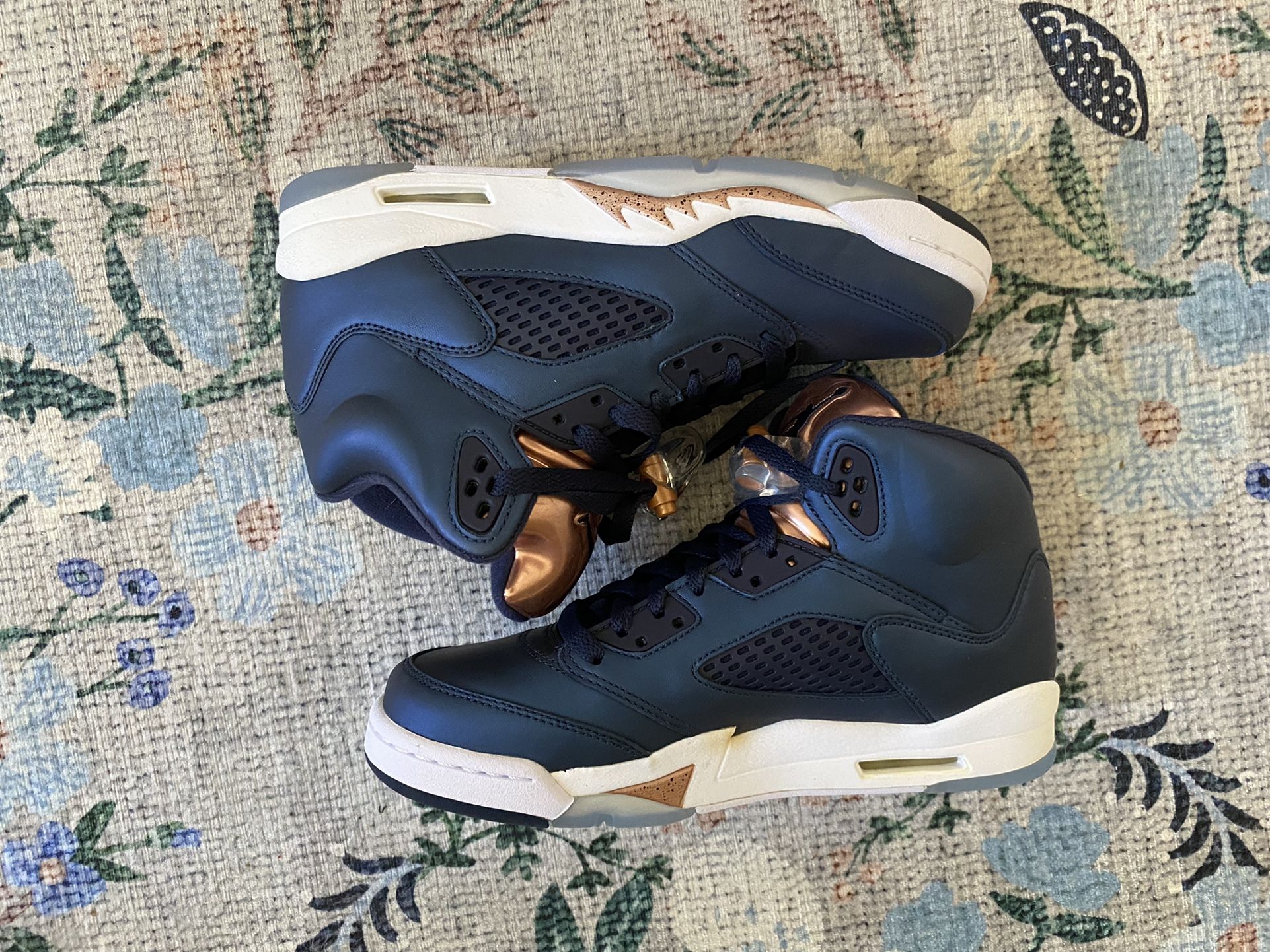 Air Jordan 5 Retro ‘Bronze’ Womens Size 8/ 6.5 Youth