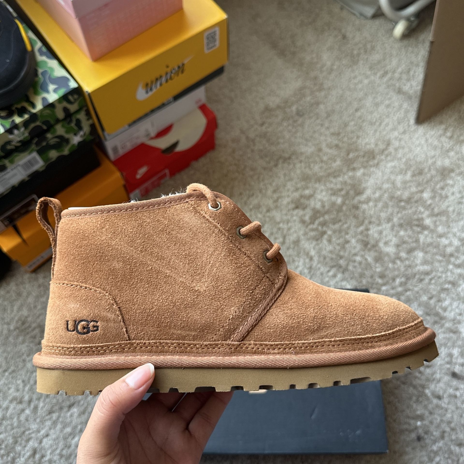 Brown Men Uggs (9M/10.5W)