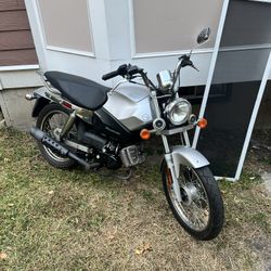 2010 Tomos Streetmate 50cc 