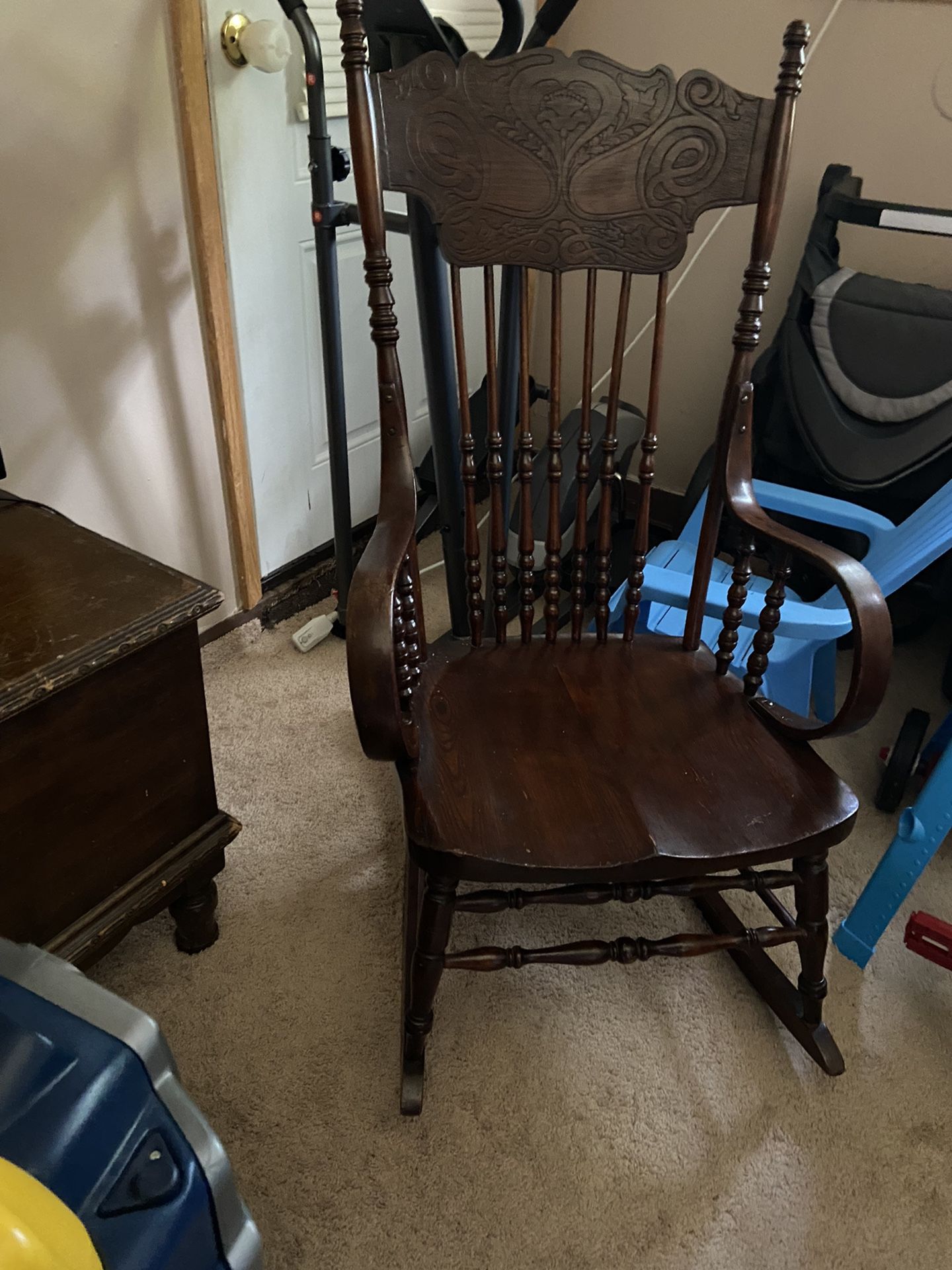 Antique rocking Chair
