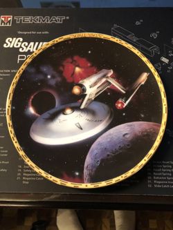 Star Trek plate