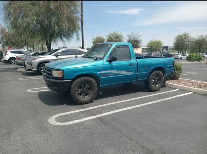 1995 Mazda B2300 Single Cab Short Bed 2.3L.