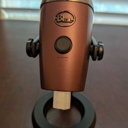 Blue Yeti Nano USB Microphone, Light Use