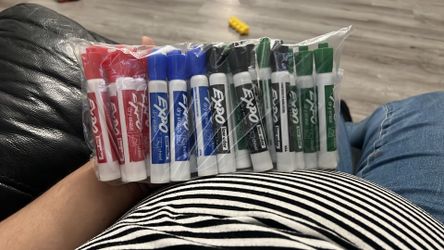 Expo dry erase markers