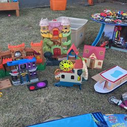 Kids Toy Houses