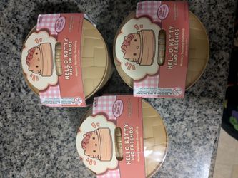 Hello Kitty and Friends Mystery Squishy Dumpling