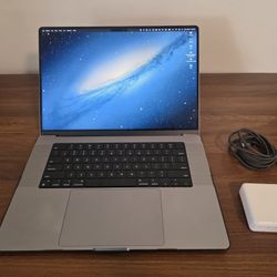 Apple MacBook Pro 16" M1 Pro | 32GB RAM | 1TB SSD – 2021