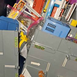 Hotwheels City 2 Complete Sets 99%