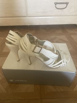 Zapatillas Andrea Size 8